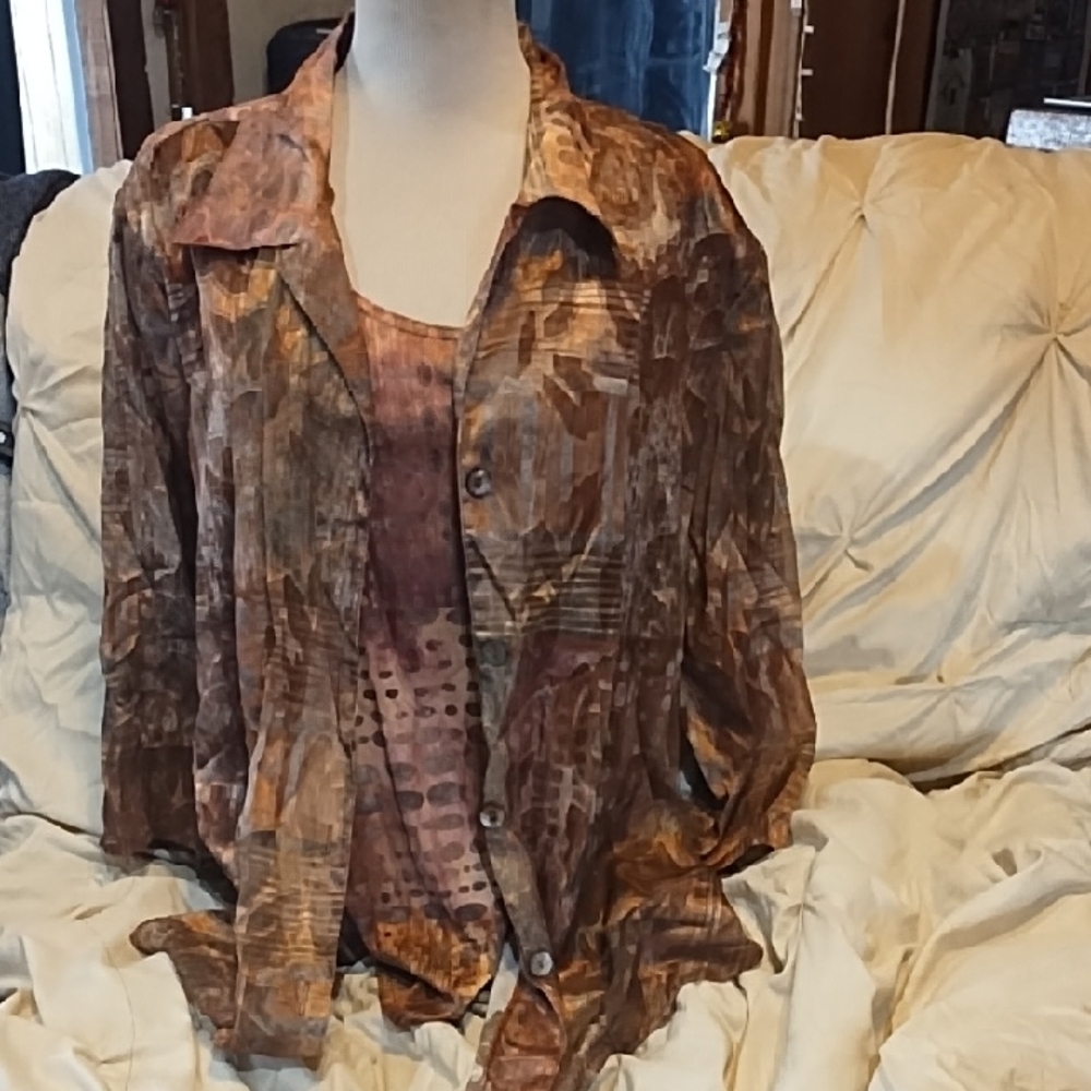 Gloria Lance Abstract Patterned Blouse and Tank Set - Picture 1 of 4